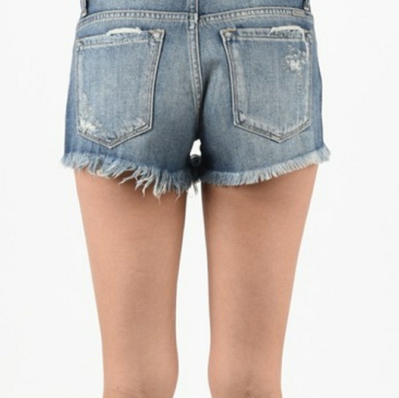 🌺LAST ONE! Distressed Shorts by Kancan🌺 - Picture 4 of 5